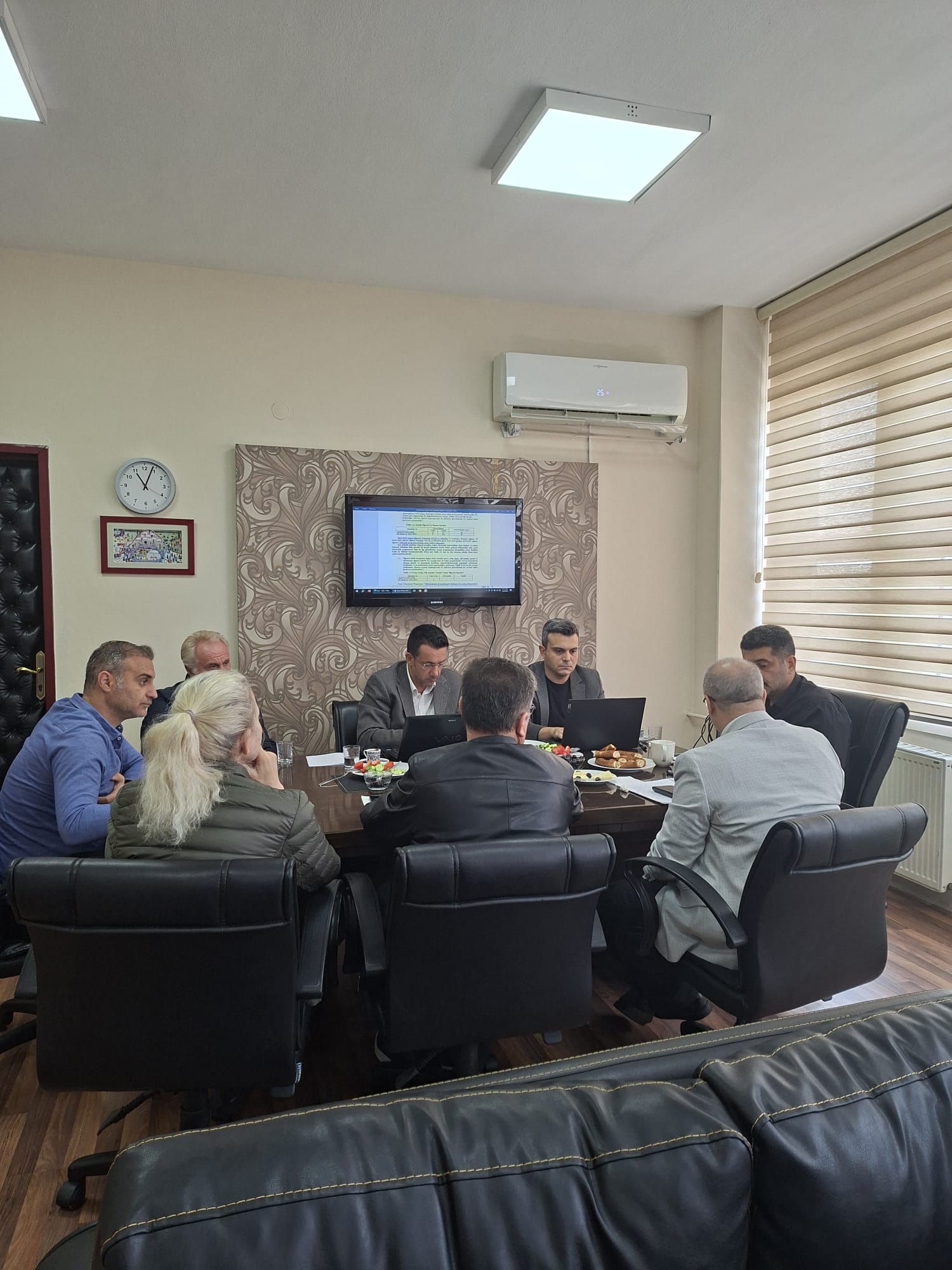 SOSYAL BİLİMLER MYO MEDEK AKREDİTASYON AKRAN DEĞERLENDİRMESİ GERÇEKLEŞTİRİLDİ